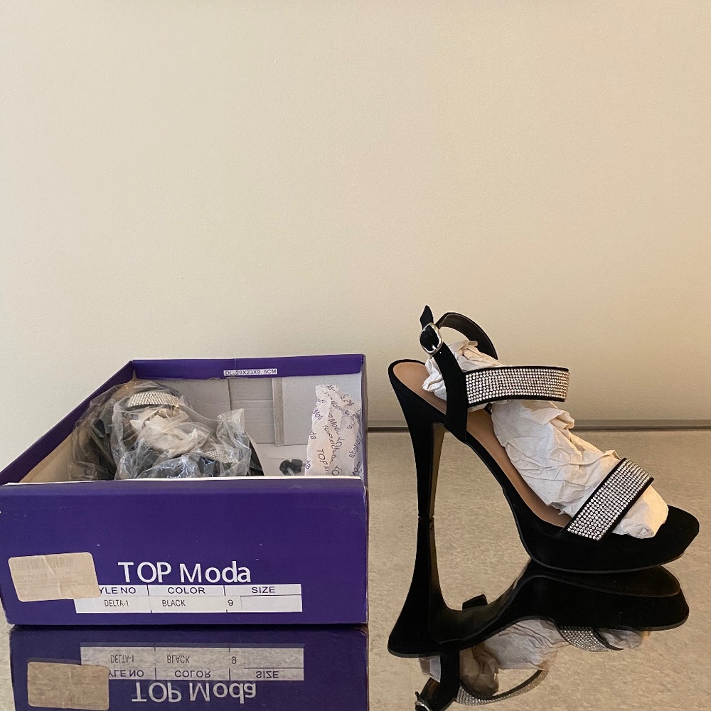 Platform Open Toe Ankle Rhinestone Heeled Sandal, US 9